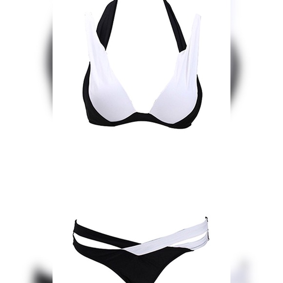 Black & White Color Block Bikini Swimsuit - Picture 5 of 6
